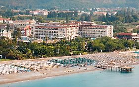 L'Oceanica Beach Resort